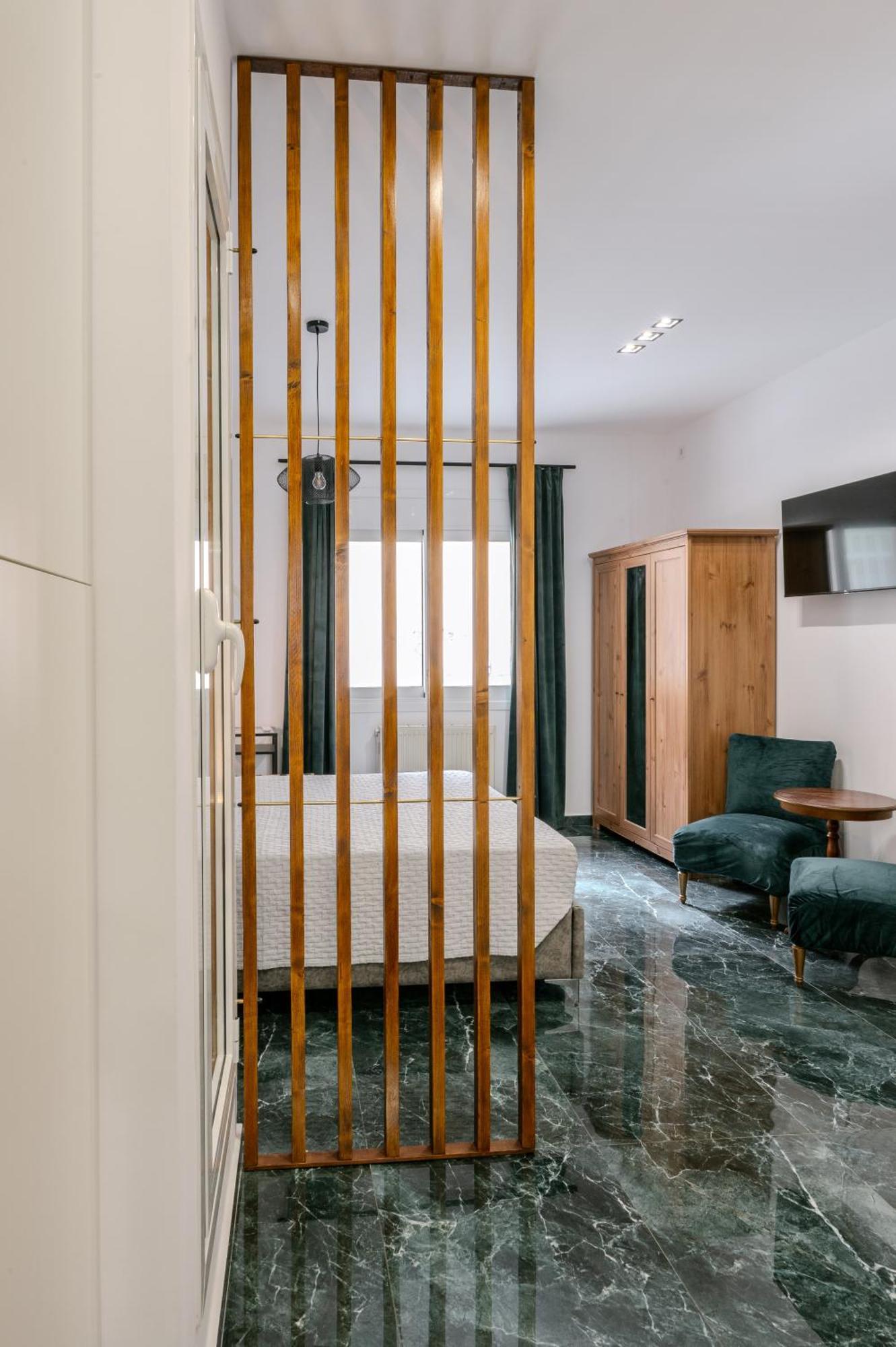 Place To Be Apartment Athens